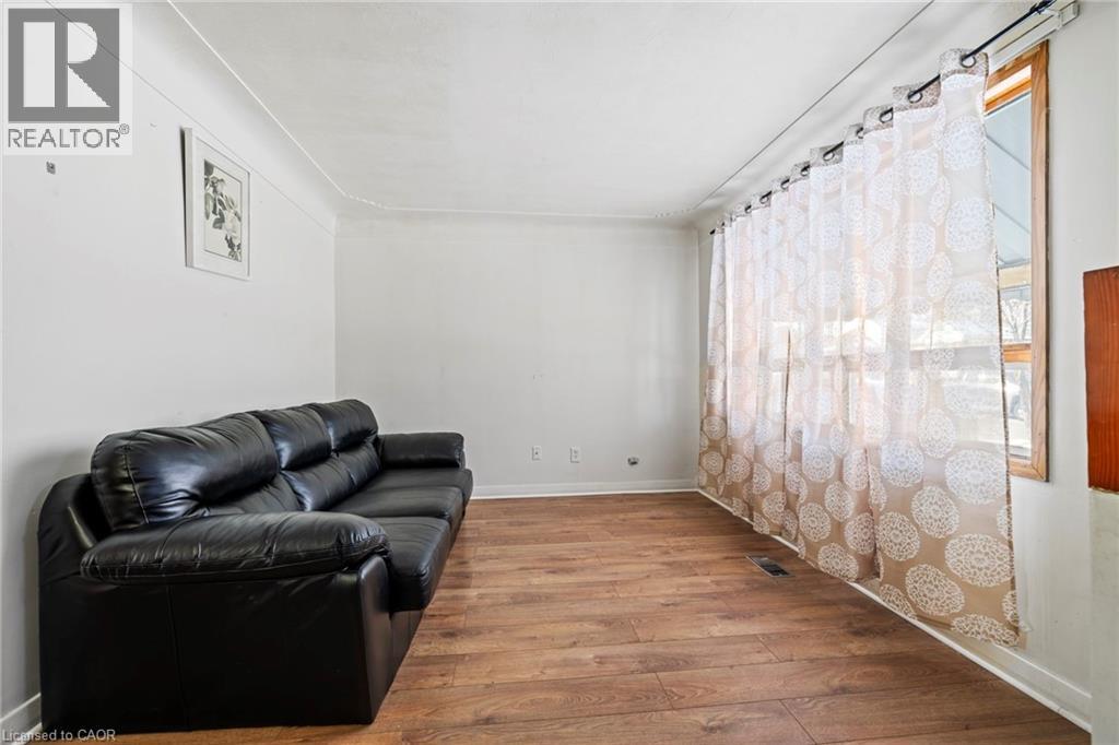 201 East 23rd. Street, Hamilton, Ontario  L8V 2X2 - Photo 5 - 40806691