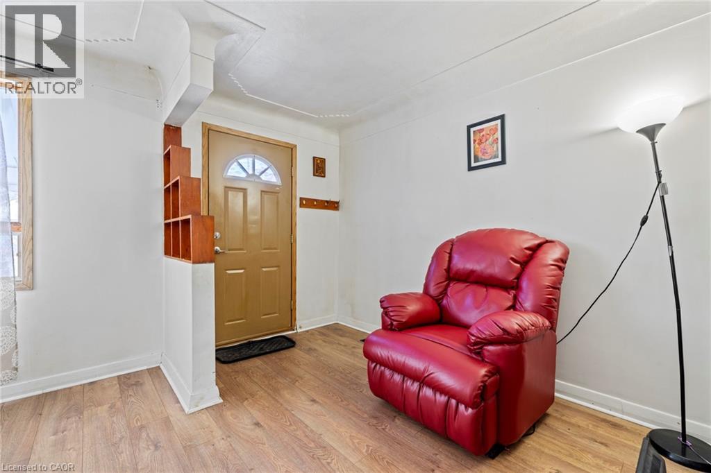 201 East 23rd. Street, Hamilton, Ontario  L8V 2X2 - Photo 7 - 40806691