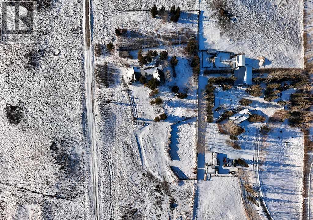 260235 Range Road 23, Rural Rocky View County, Alberta  T2P 4L4 - Photo 14 - A2276811