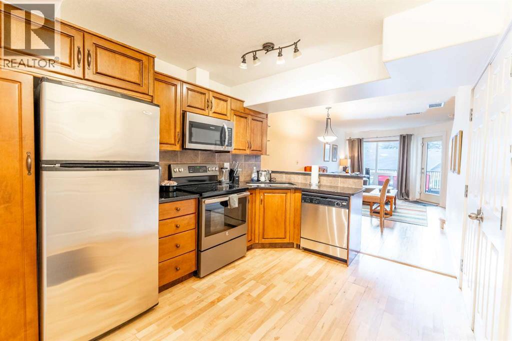 220, 104 Kananaskis Way, Canmore, Alberta  T1W 2X2 - Photo 22 - A2288493