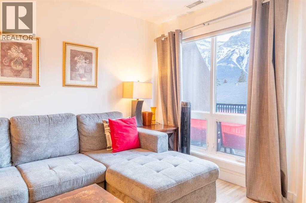 220, 104 Kananaskis Way, Canmore, Alberta  T1W 2X2 - Photo 4 - A2288493