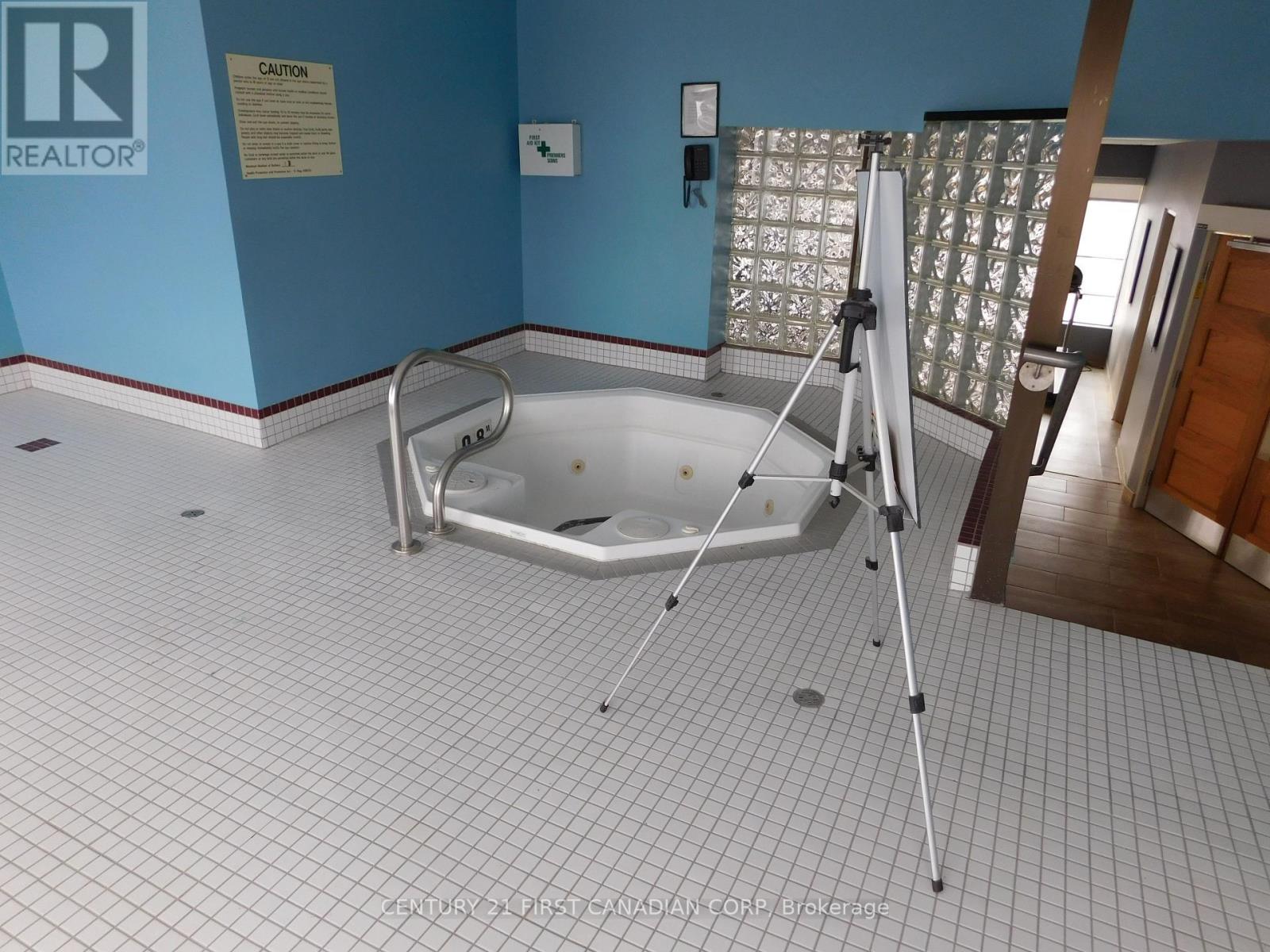 803 - 744 Wonderland Road S, London South, Ontario  N6K 4K3 - Photo 33 - X12828208