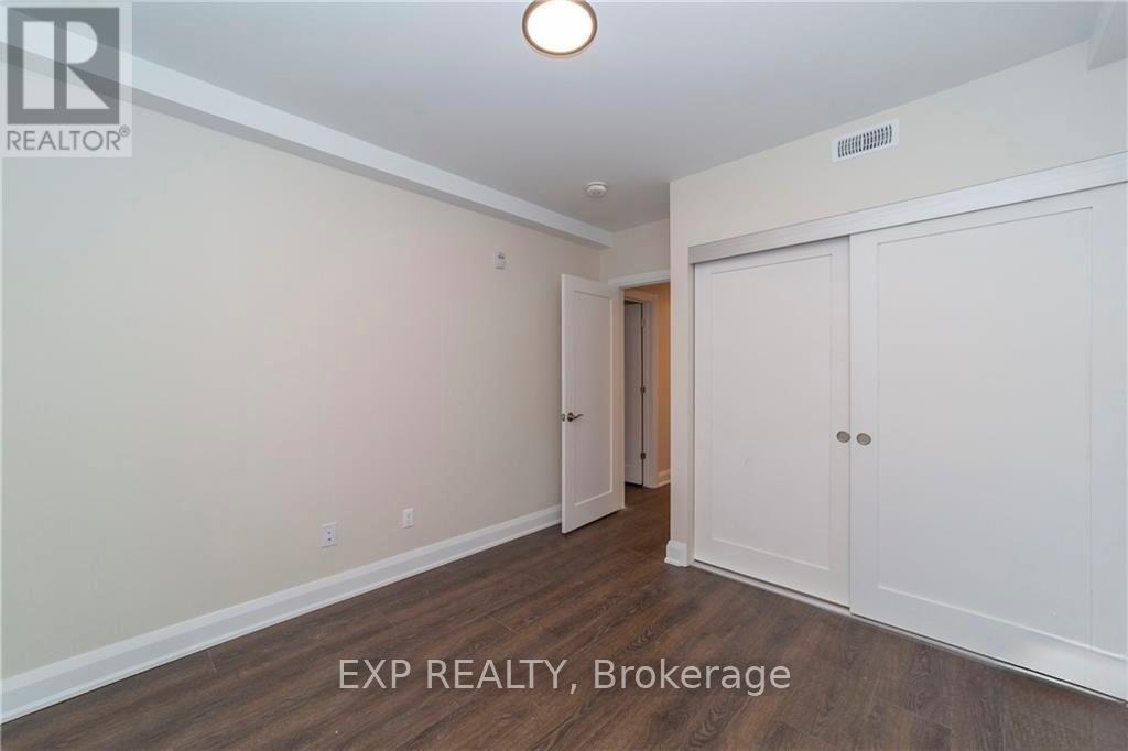 204 - 33 Maple Grove Road, Ottawa, Ontario  K2L 2S7 - Photo 14 - X12828218