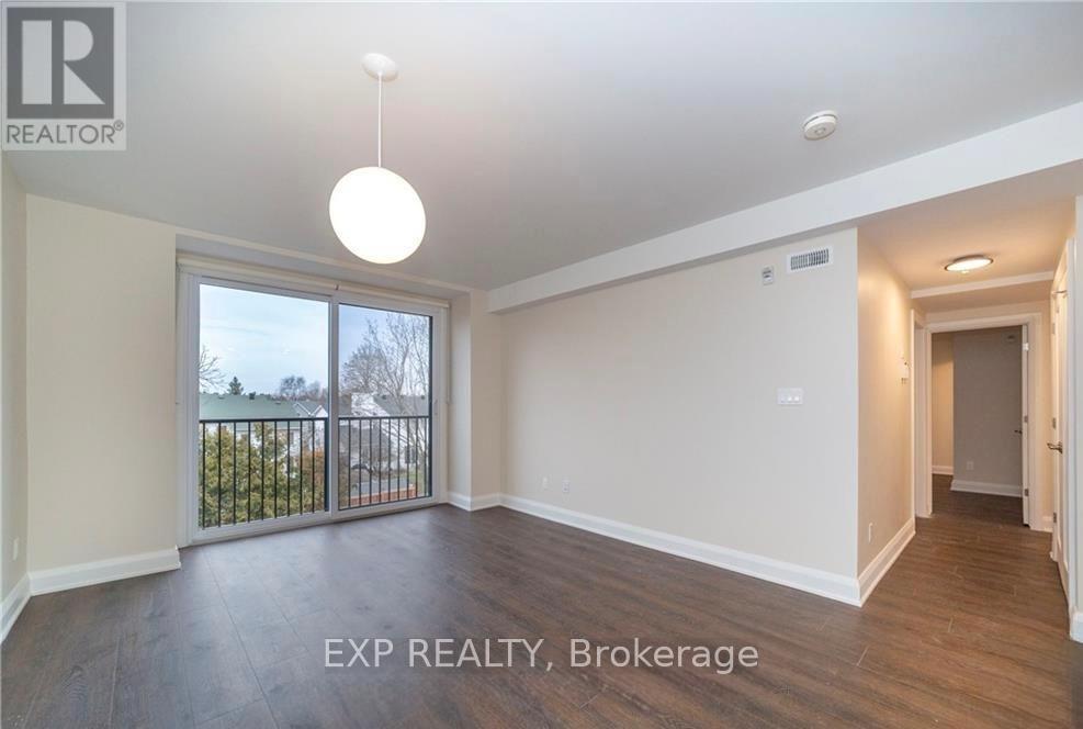 204 - 33 Maple Grove Road, Ottawa, Ontario  K2L 2S7 - Photo 8 - X12828218
