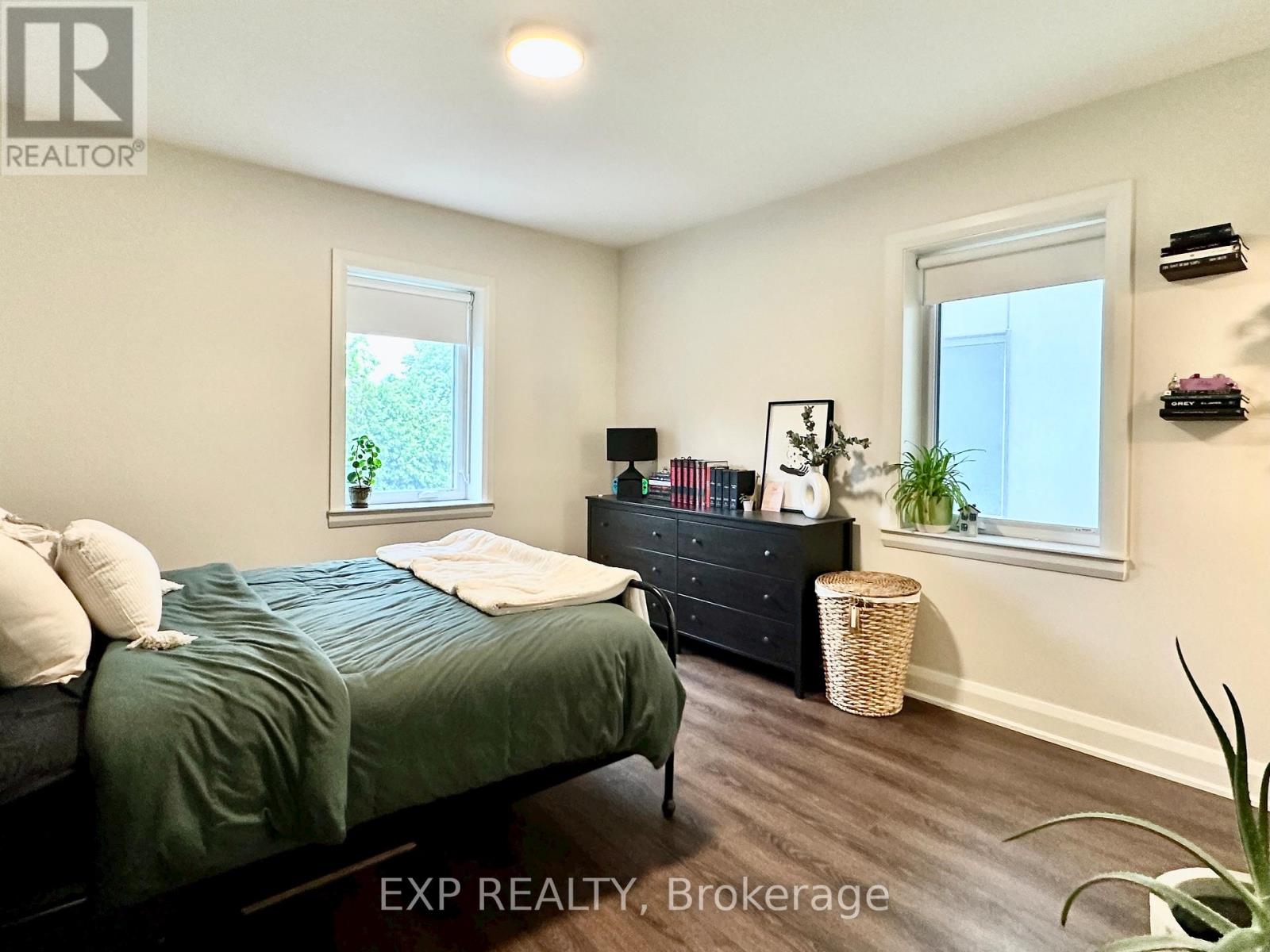 101 - 33 Maple Grove Road, Ottawa, Ontario  K2L 2S7 - Photo 12 - X12828224