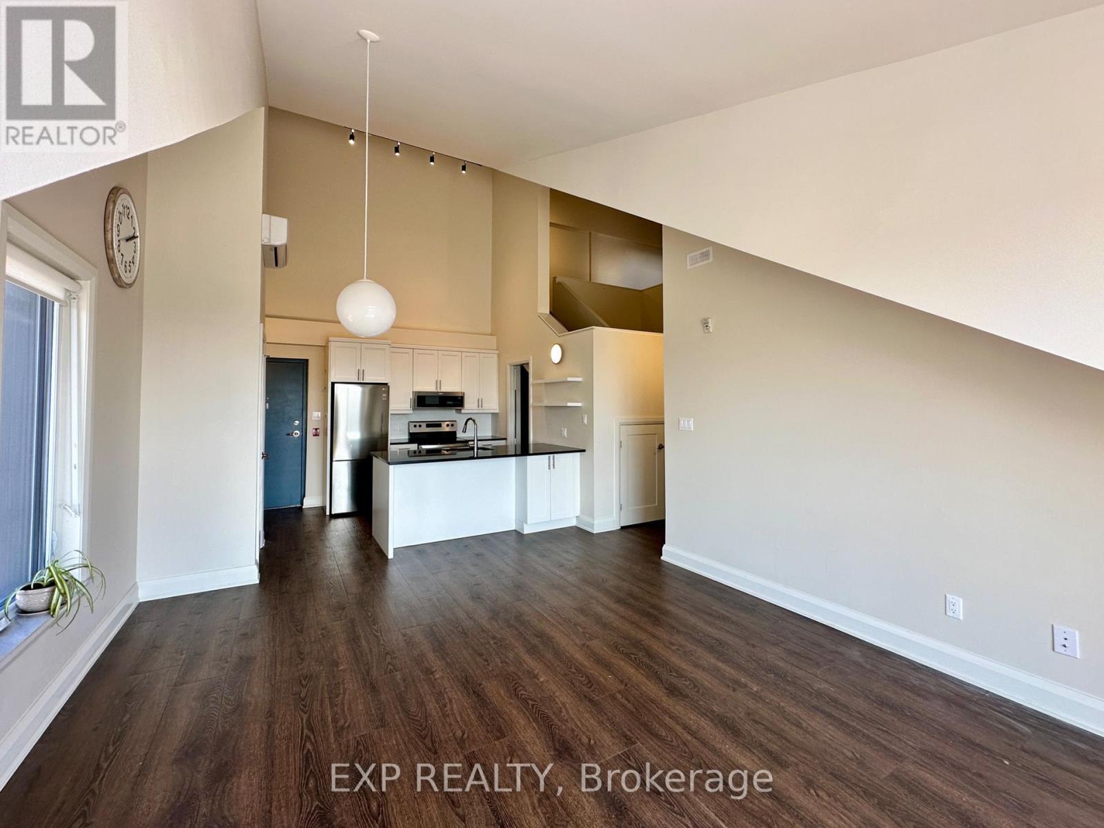 306 - 33 Maple Grove Road, Ottawa, Ontario  K2L 2S7 - Photo 8 - X12828228