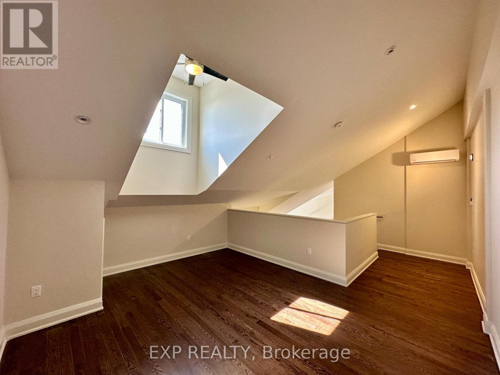 305 - 33 Maple Grove Road, Ottawa, Ontario  K2L 2S7 - Photo 20 - X12828232