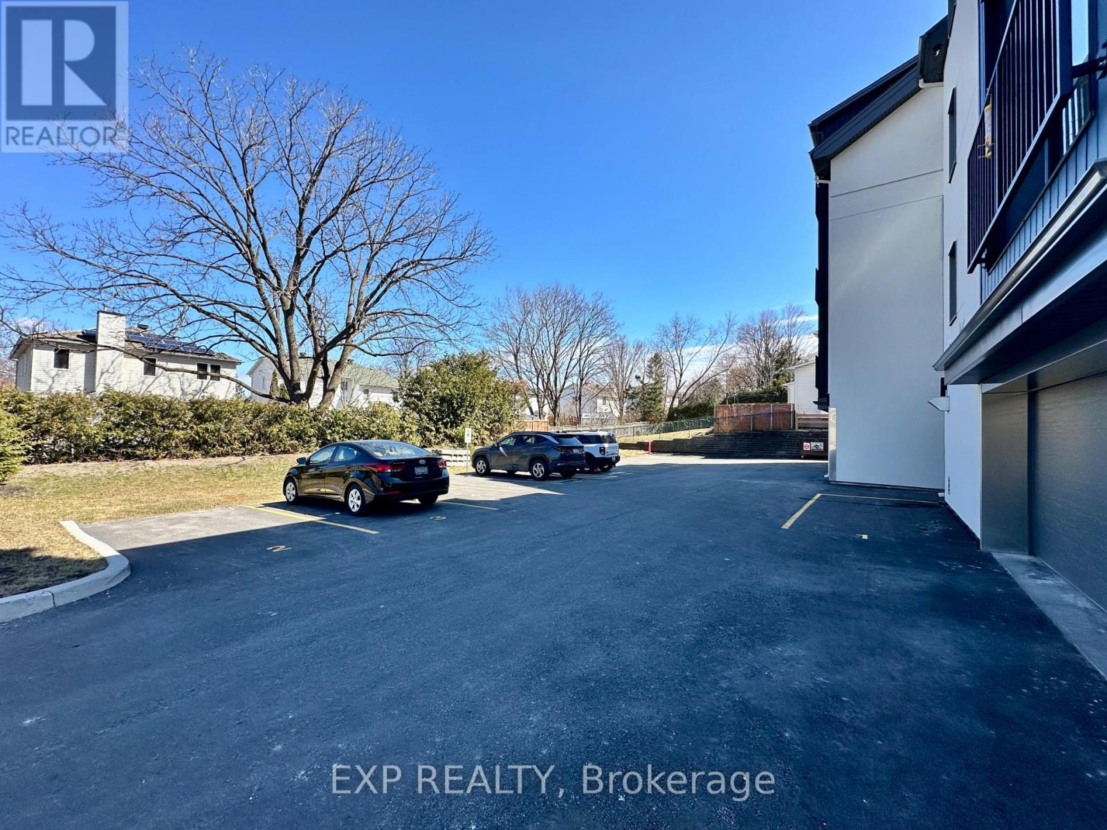 305 - 33 Maple Grove Road, Ottawa, Ontario  K2L 2S7 - Photo 21 - X12828232