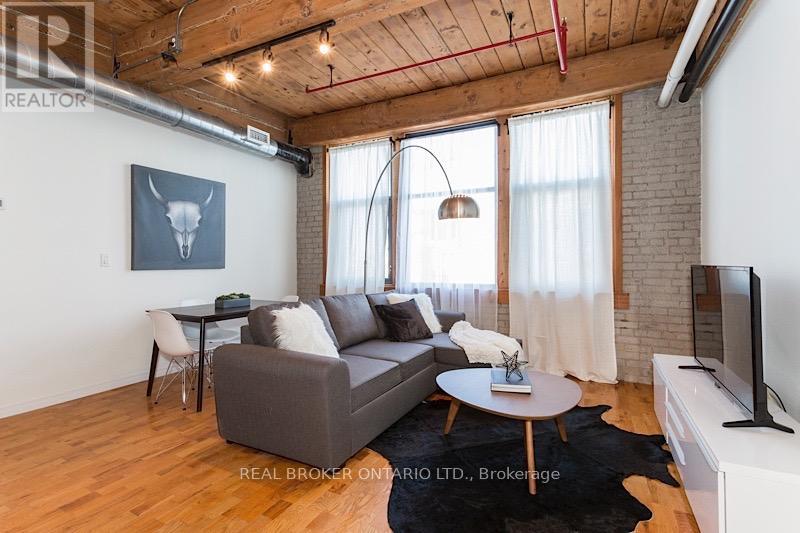 27 - 371 Wallace Avenue, Toronto (Dovercourt-Wallace Emerson-Junction), Ontario  M6P 3N8 - Photo 8 - W12828226