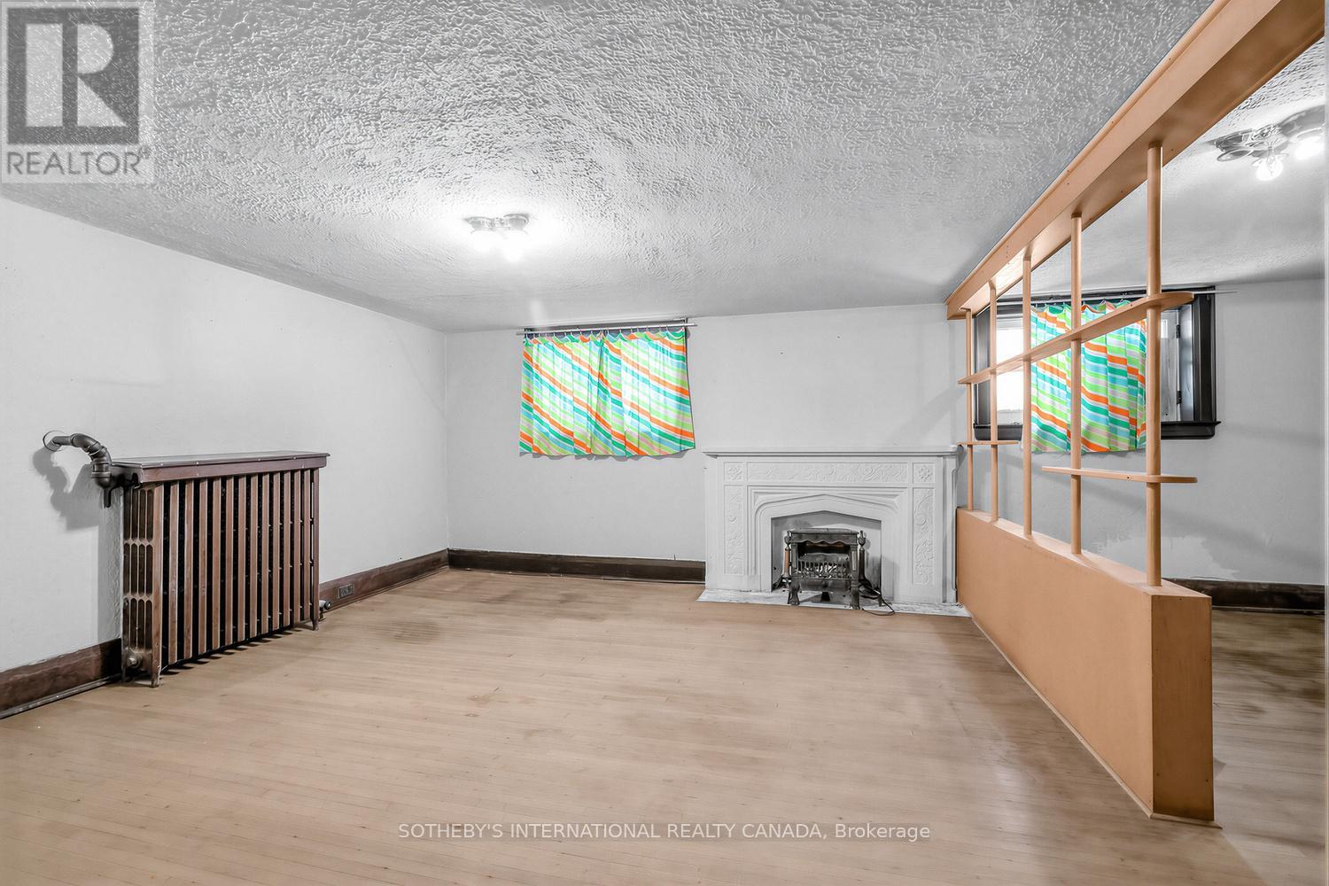 10 Gardiner Road, Toronto, Ontario  M5P 3B3 - Photo 28 - C12827556