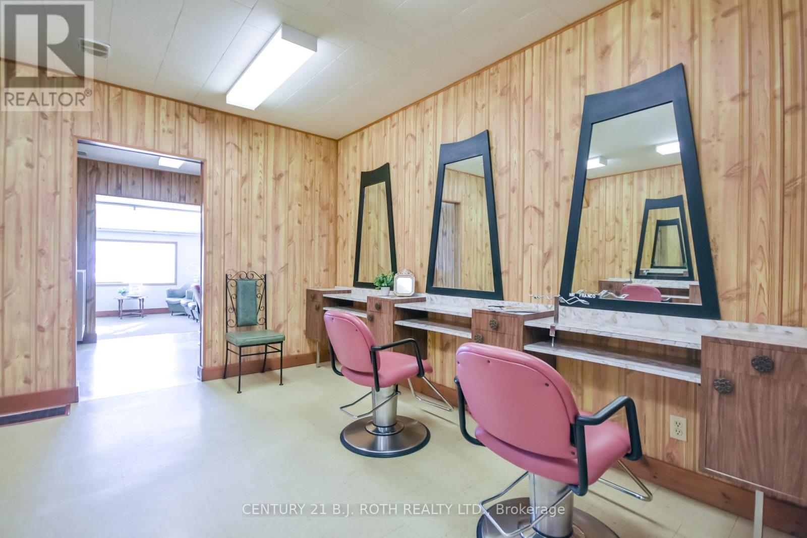 57 Nottawasaga Street, Orillia, Ontario  L3V 3J5 - Photo 14 - S12762842