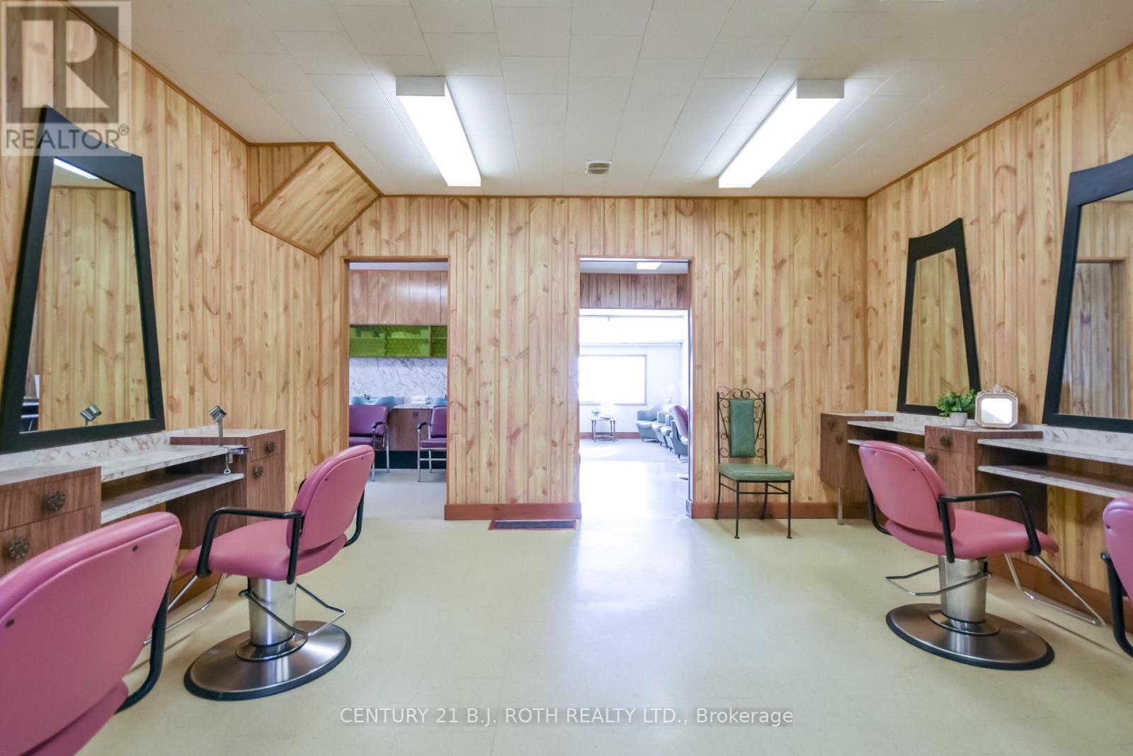 57 Nottawasaga Street, Orillia, Ontario  L3V 3J5 - Photo 13 - S12762842