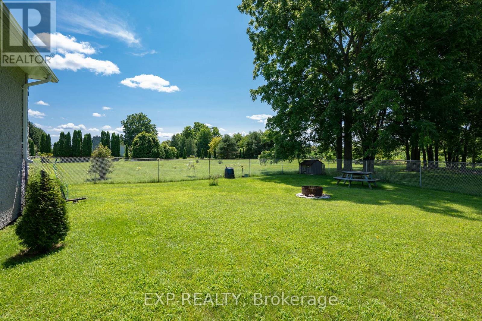 20437 Melbourne Road, Southwest Middlesex, Ontario  N0L 1T0 - Photo 39 - X12827384