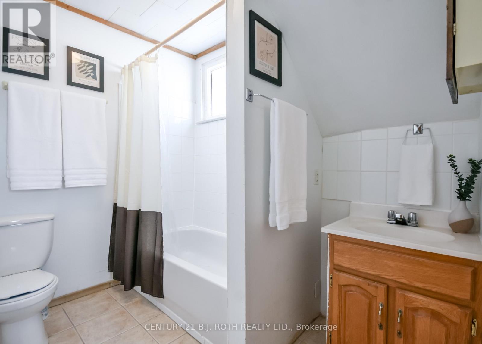 57 Nottawasaga Street, Orillia, Ontario  L3V 3J5 - Photo 31 - S12762842