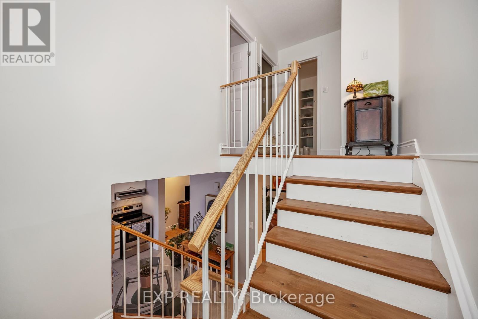 48 Castlegreen Private, Ottawa, Ontario  K1T 3N4 - Photo 15 - X12826572