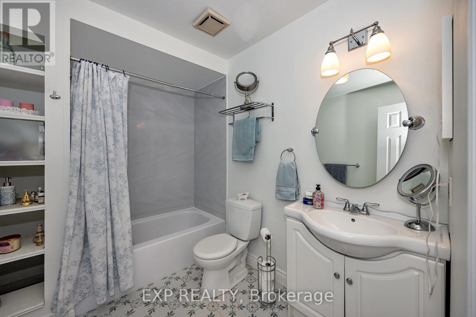 48 Castlegreen Private, Ottawa, Ontario  K1T 3N4 - Photo 19 - X12826572