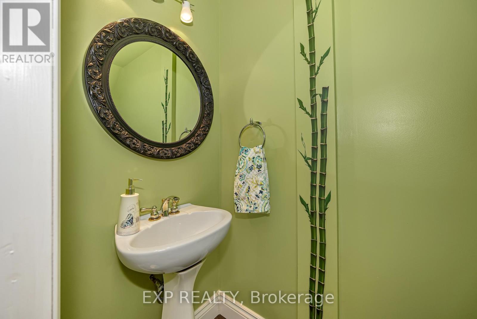 48 Castlegreen Private, Ottawa, Ontario  K1T 3N4 - Photo 22 - X12826572