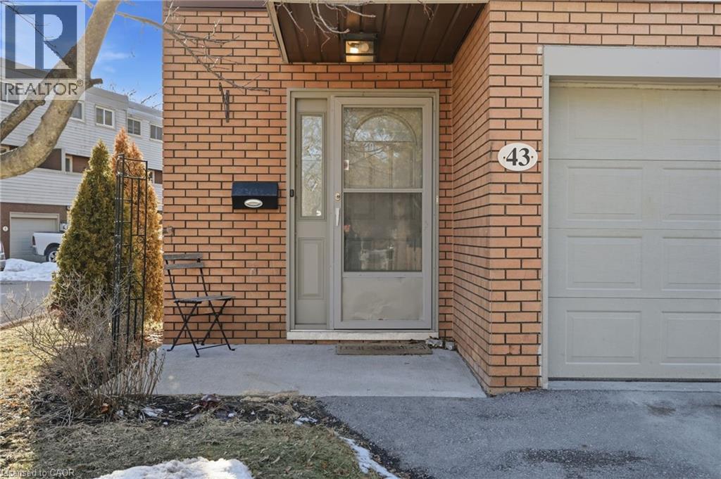 23 Watsons Lane Unit# 43, Dundas, Ontario L9H 5G9 - Photo 3 - 40806728