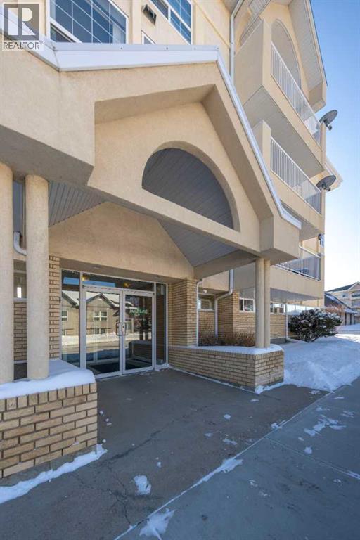 305, 5120 49 Street, Lloydminster, Alberta  T9V 0K4 - Photo 2 - A2287296