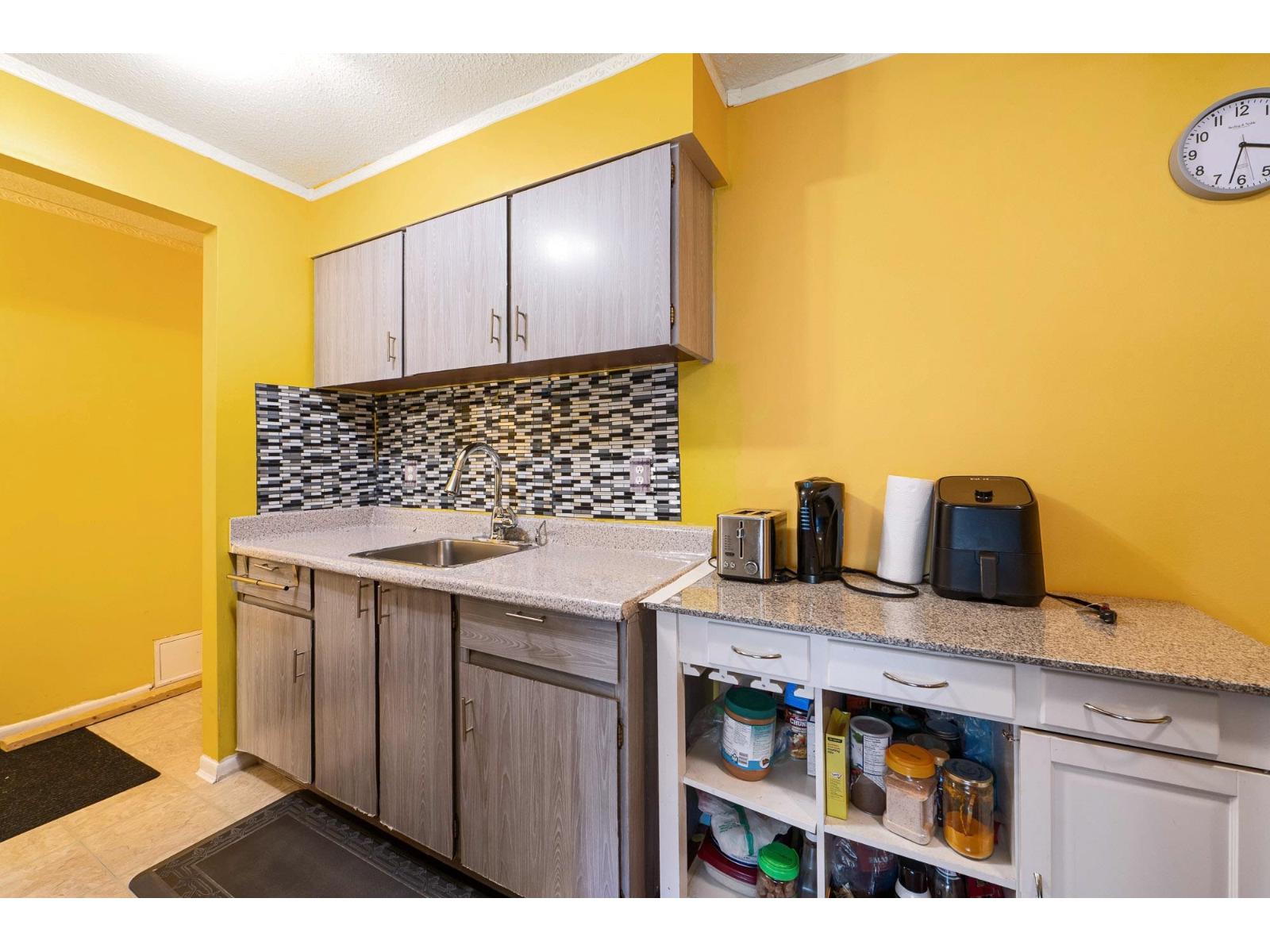 325 11806 88 Avenue, Delta, British Columbia  V4C 3C5 - Photo 14 - R3094103