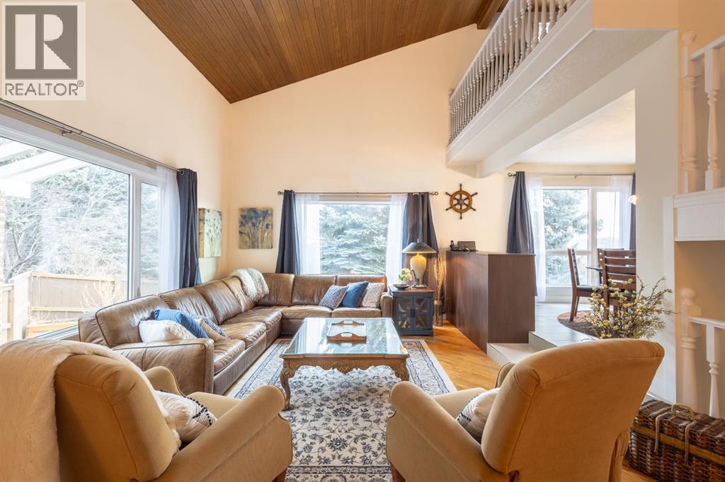 16 Silvercreek Place Nw, Calgary, Alberta  T3B 5A2 - Photo 6 - A2285677