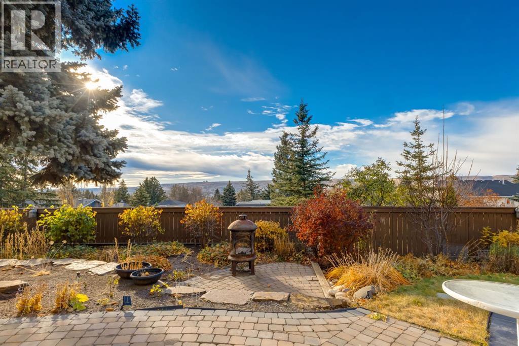 16 Silvercreek Place Nw, Calgary, Alberta  T3B 5A2 - Photo 41 - A2285677