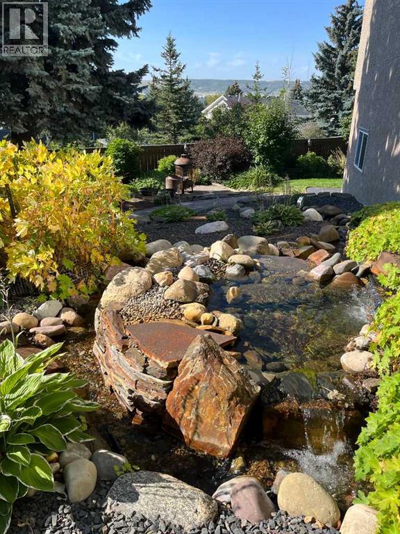 16 Silvercreek Place Nw, Calgary, Alberta  T3B 5A2 - Photo 49 - A2285677