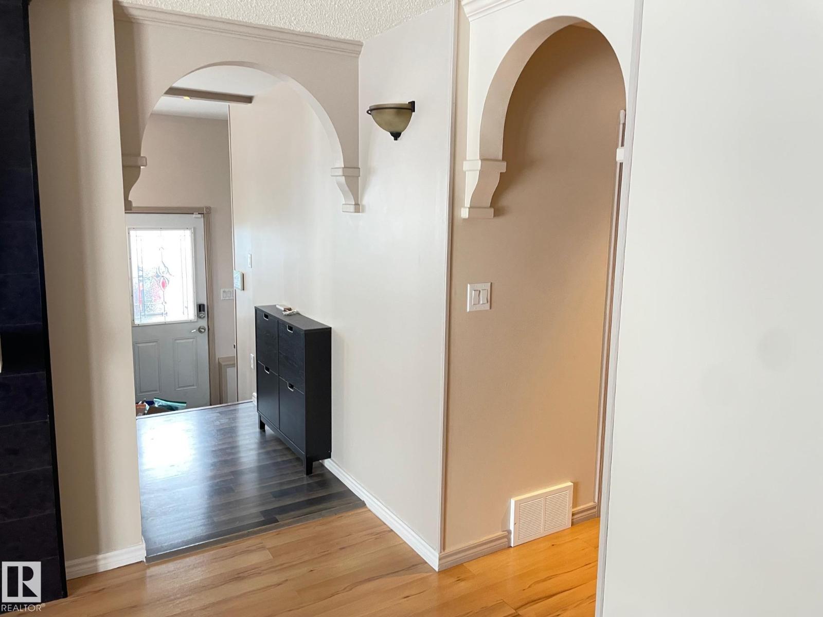 324 Warwick Rd Nw, Edmonton, Alberta  T5X 4P9 - Photo 17 - E4475065