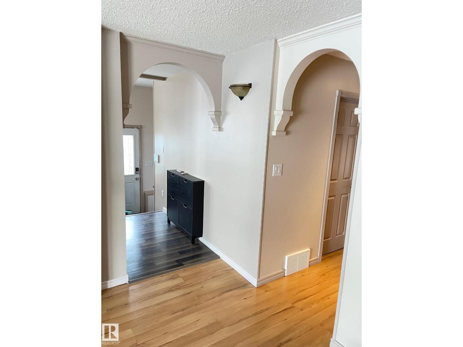 324 Warwick Rd Nw, Edmonton, Alberta  T5X 4P9 - Photo 27 - E4475065