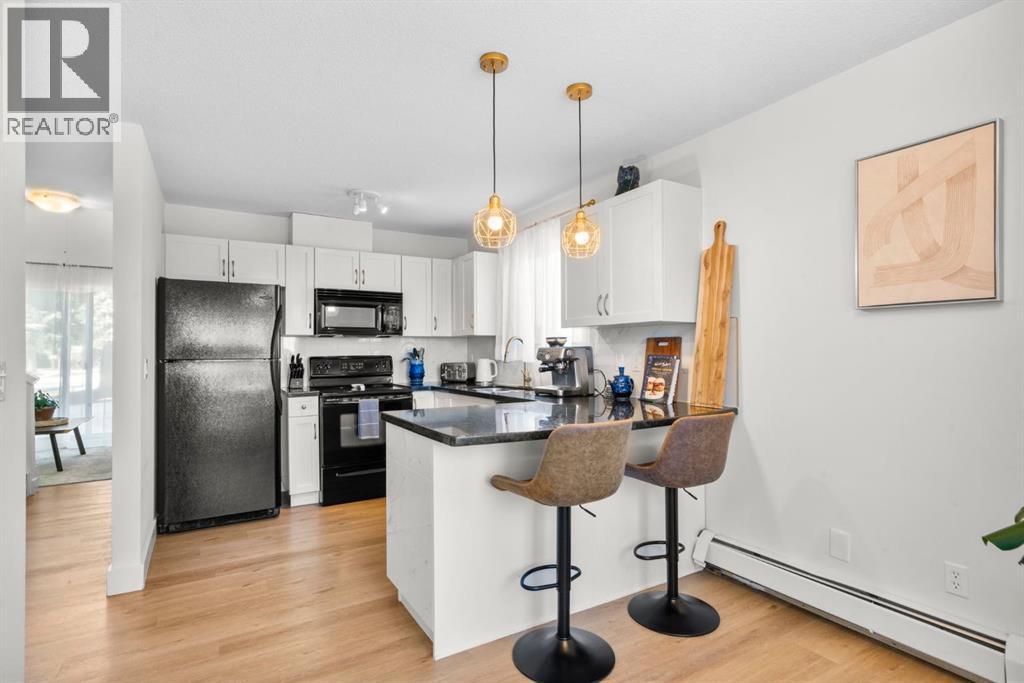 8, 114 Village Heights Sw, Calgary, Alberta  T3H 2L2 - Photo 8 - A2289051