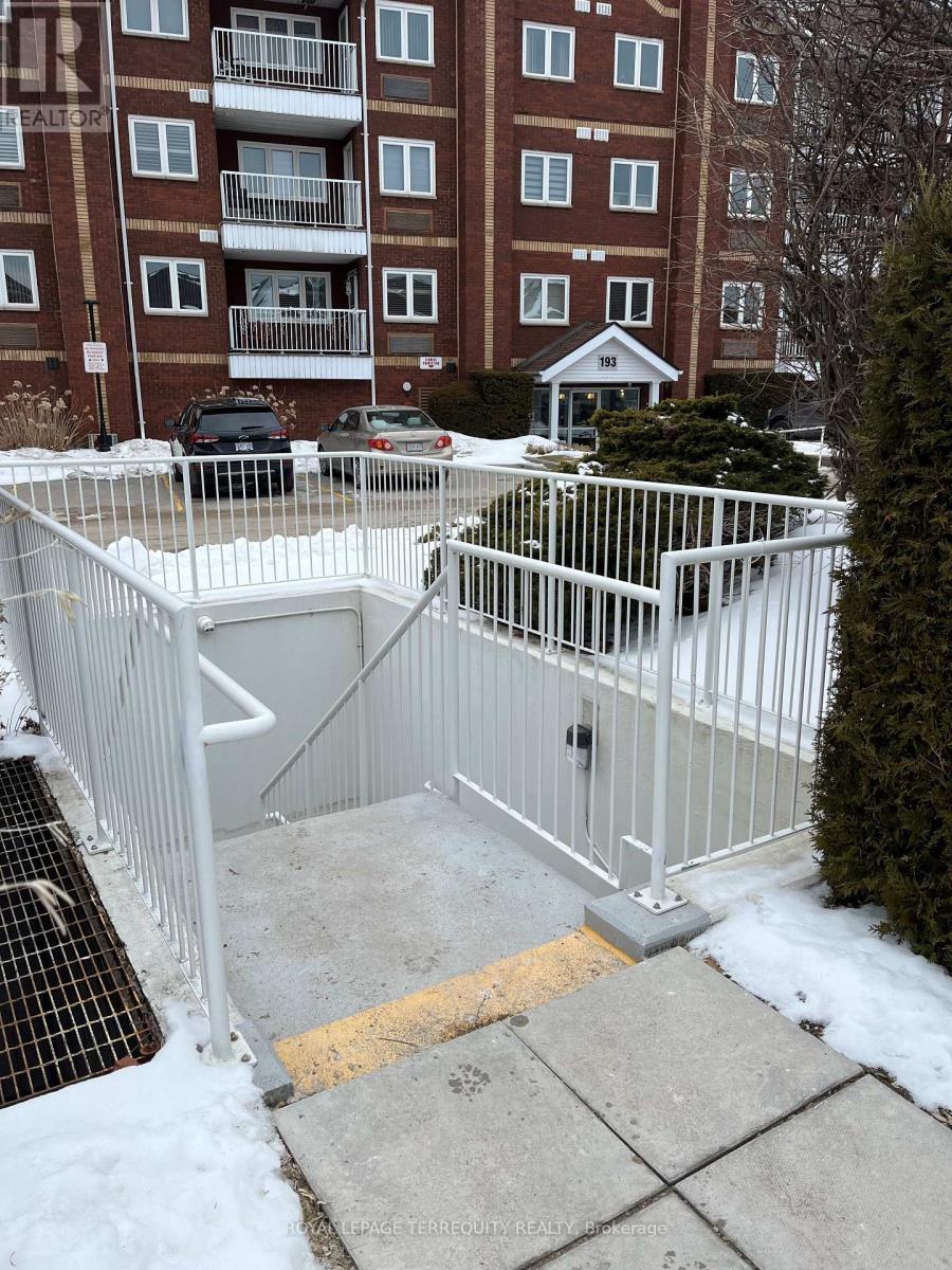 117 - 193 Lake Driveway W, Ajax (South West), Ontario  L1S 7H8 - Photo 20 - E12828236