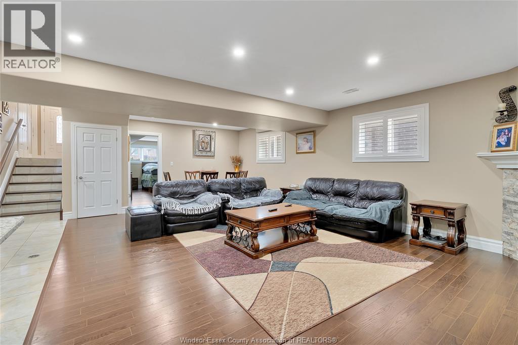 2988 Ruth Road, Windsor, Ontario  N8R 2K7 - Photo 29 - 26004180