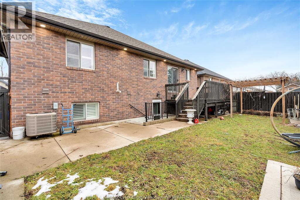 2988 Ruth Road, Windsor, Ontario  N8R 2K7 - Photo 39 - 26004180