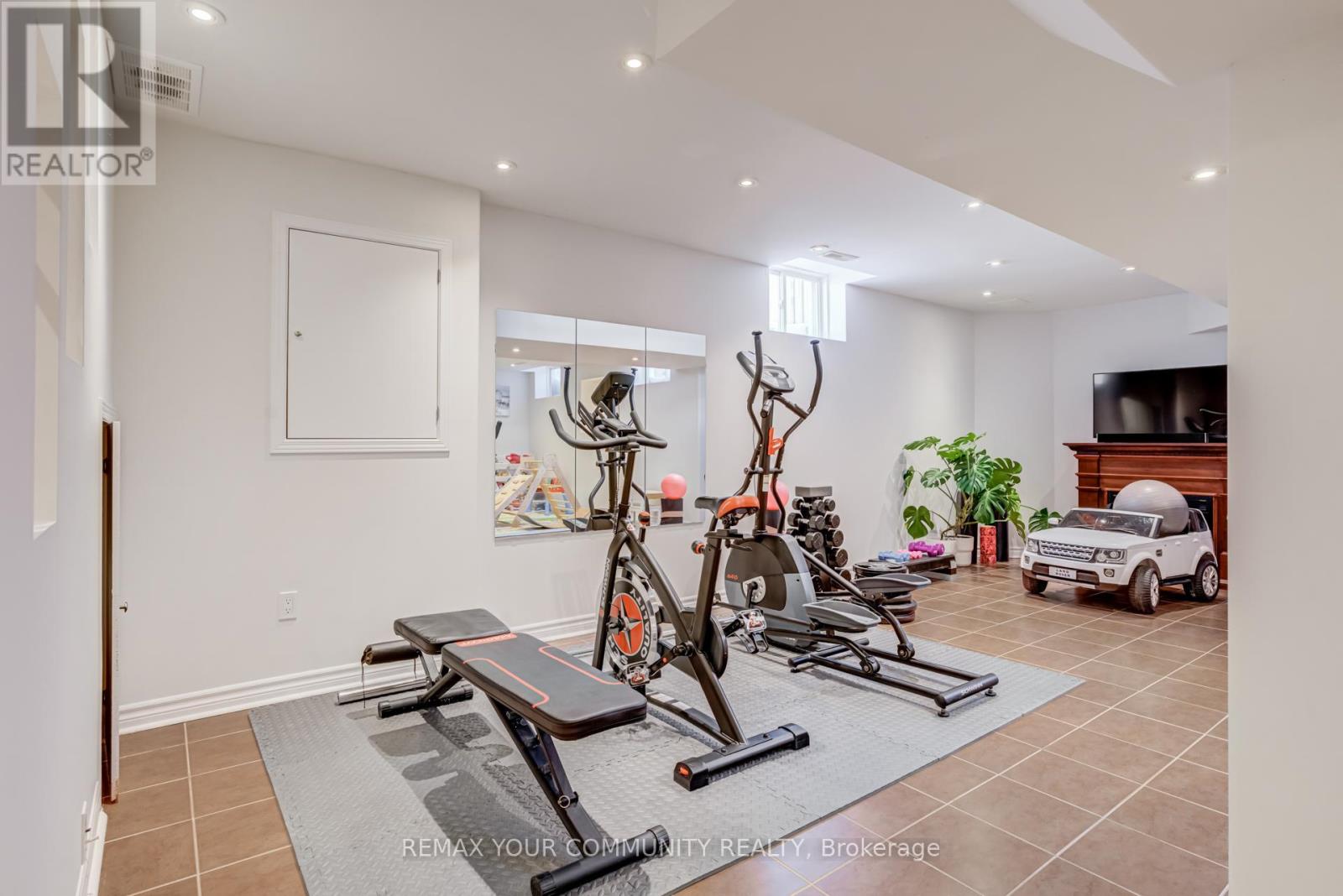 159 Golden Forest Road, Vaughan, Ontario  L6A 0S6 - Photo 32 - N12828186