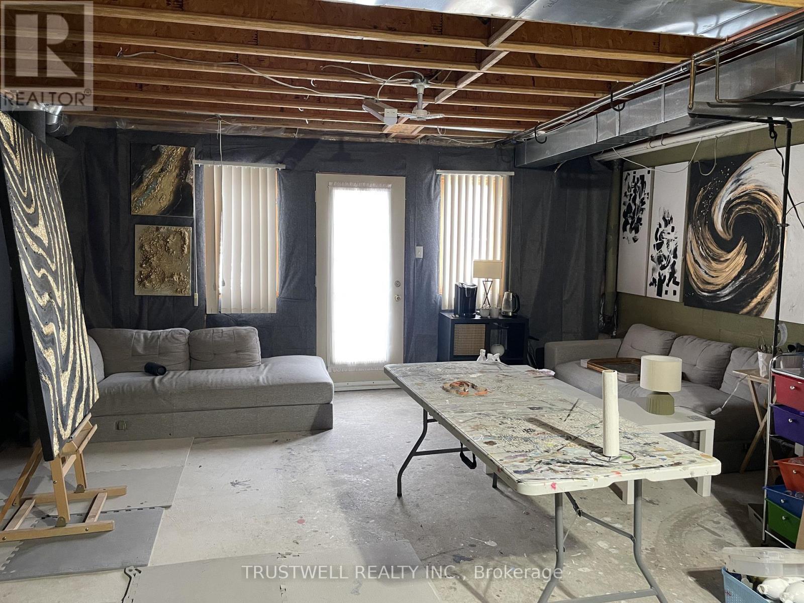 18 Merrill Avenue, Richmond Hill, Ontario  L4B 4E2 - Photo 13 - N12828200