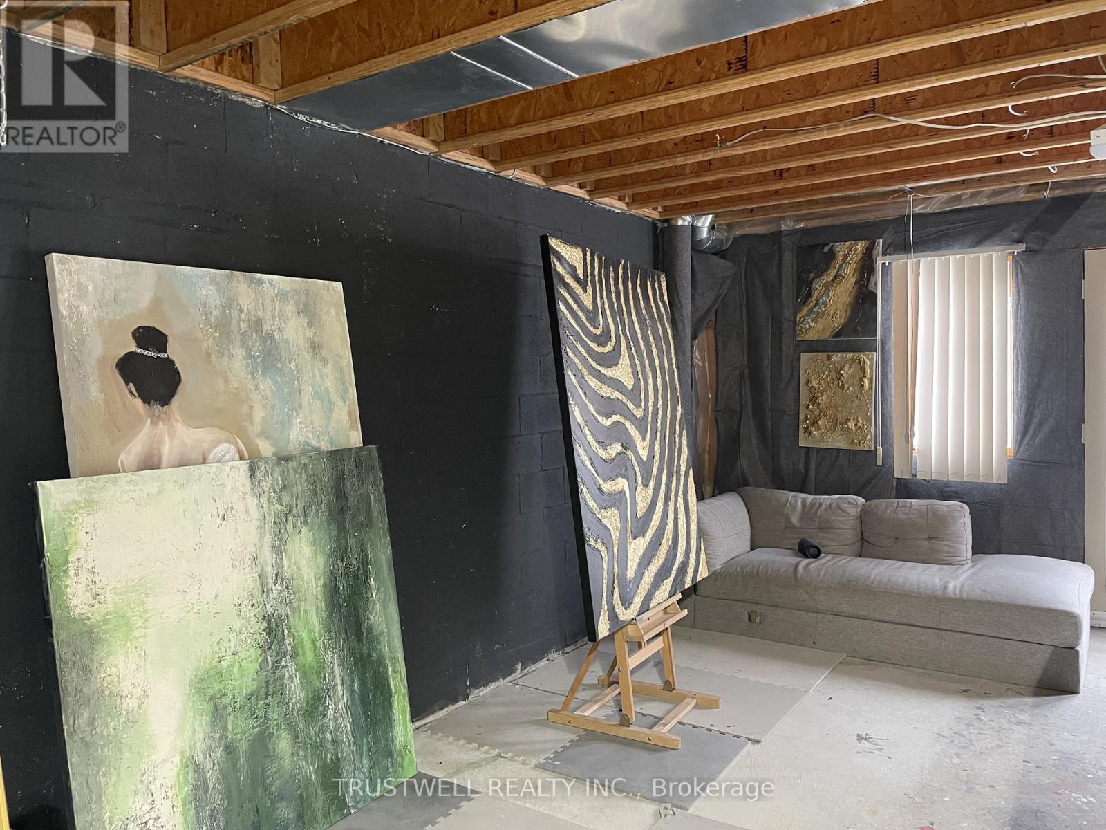 18 Merrill Avenue, Richmond Hill, Ontario  L4B 4E2 - Photo 14 - N12828200