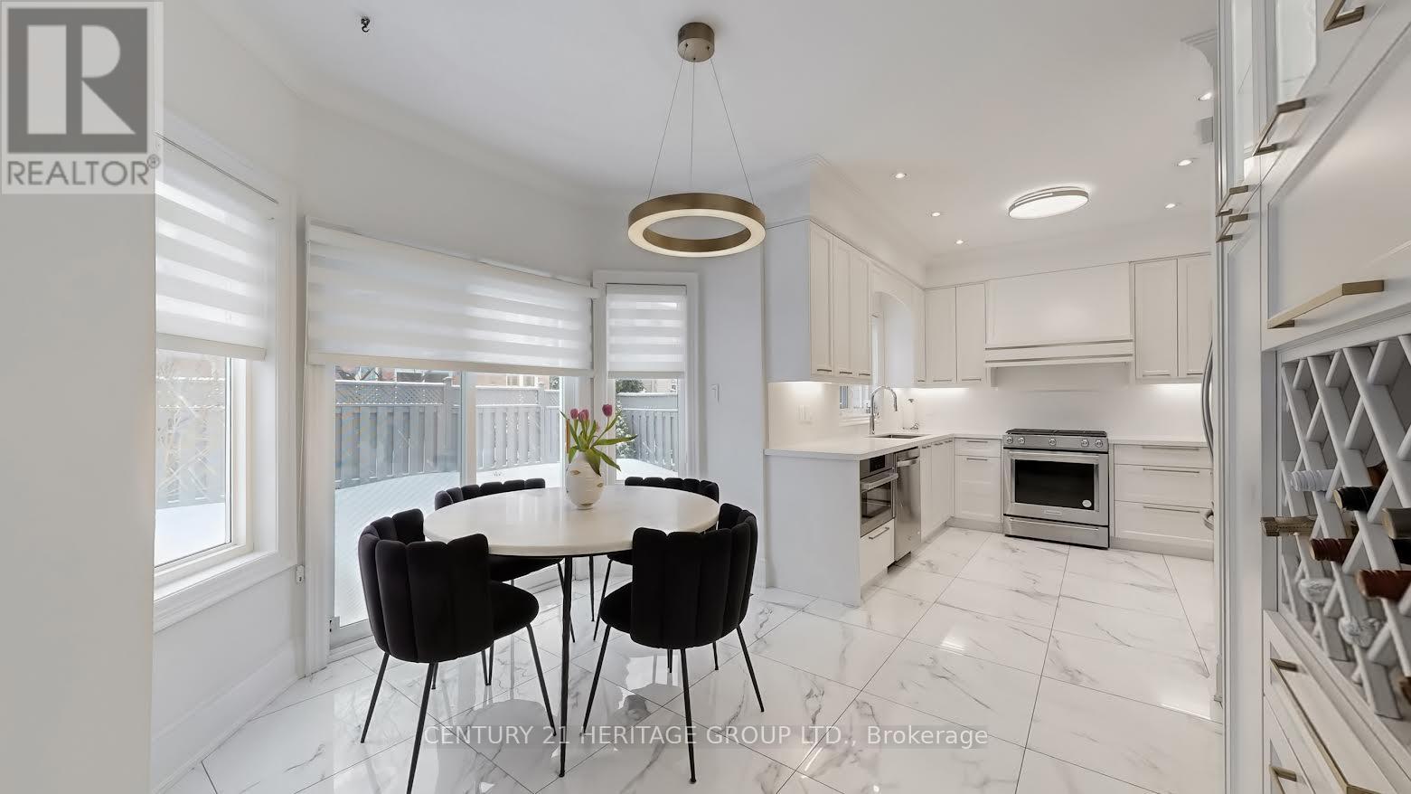 18 Berringer Street, Richmond Hill, Ontario  L4B 4G4 - Photo 12 - N12828220