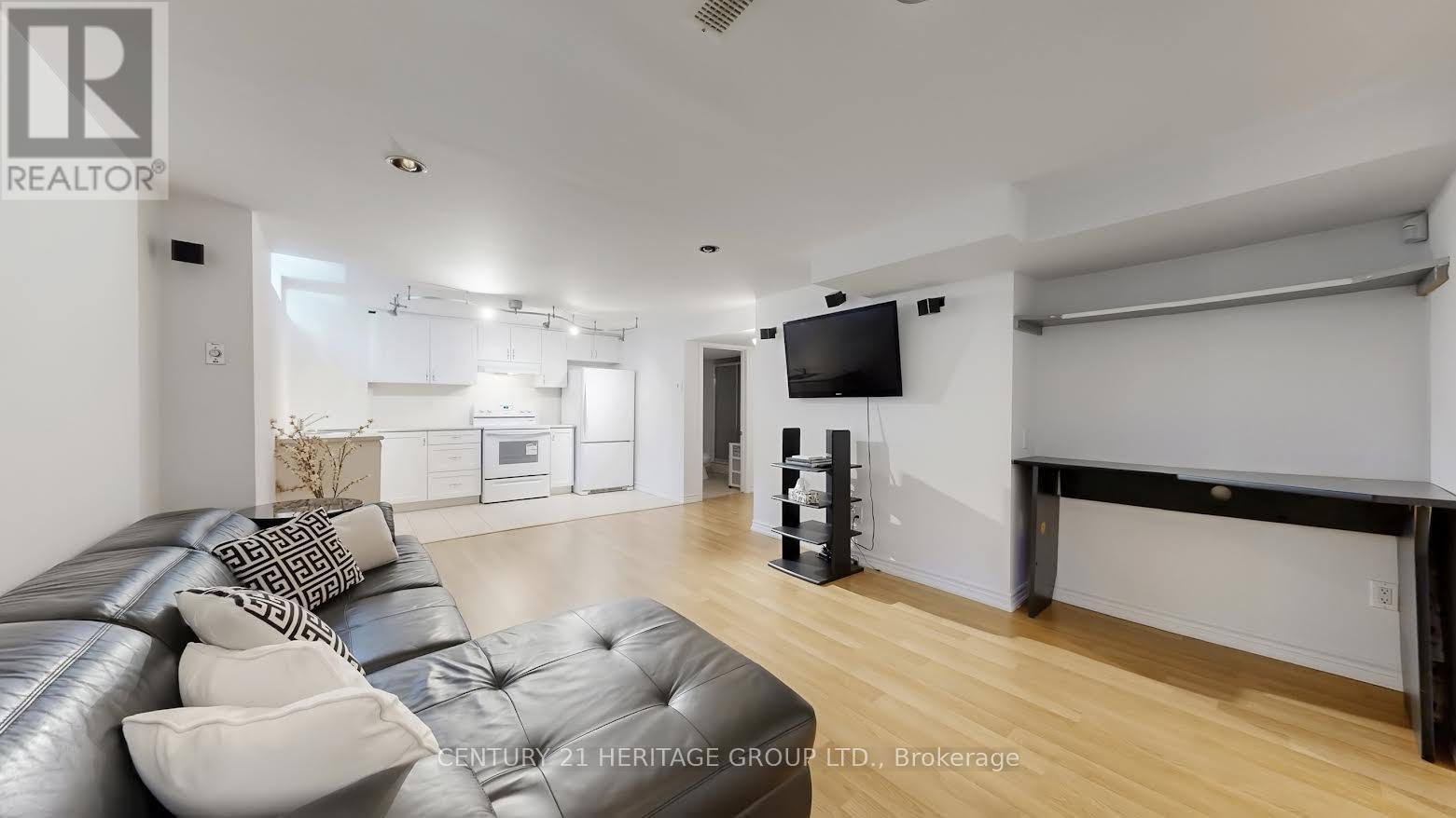 18 Berringer Street, Richmond Hill, Ontario  L4B 4G4 - Photo 29 - N12828220