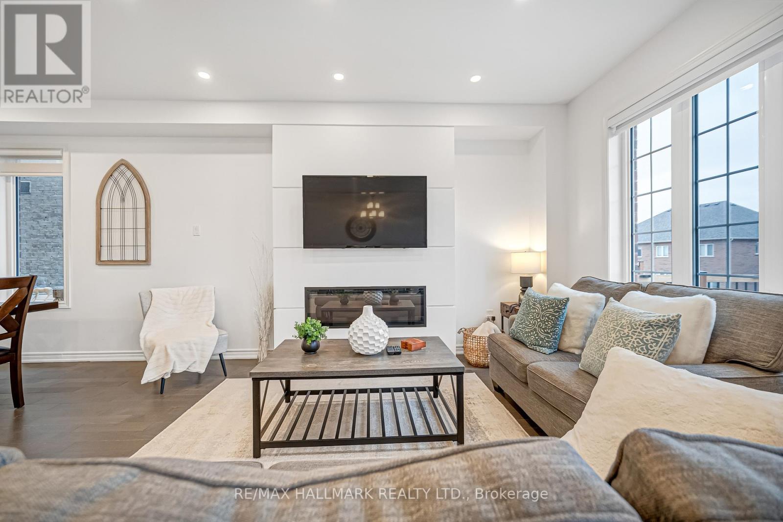 38 Richard Boyd Drive, East Gwillimbury, Ontario  L9N 0S6 - Photo 16 - N12828252