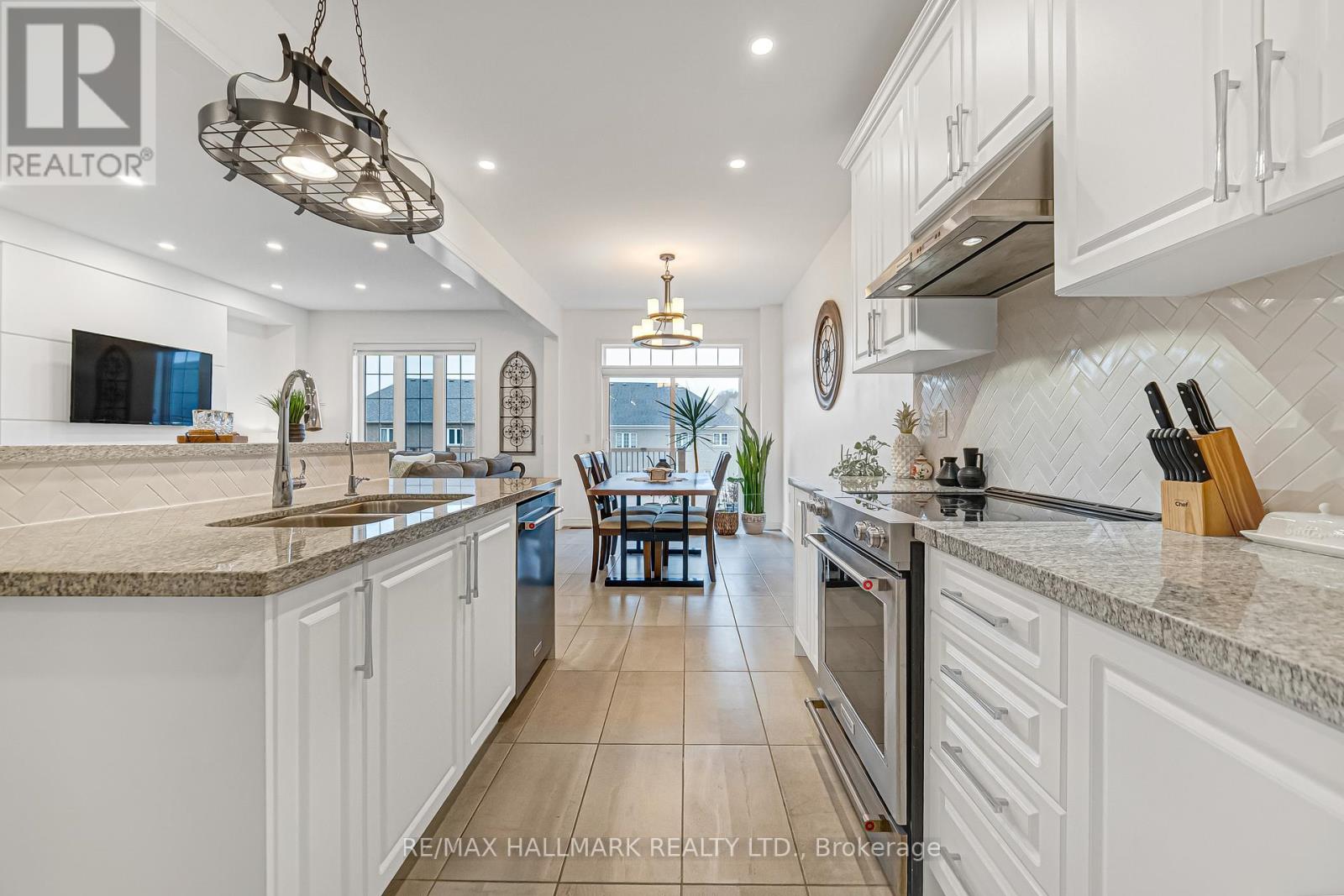 38 Richard Boyd Drive, East Gwillimbury, Ontario  L9N 0S6 - Photo 23 - N12828252