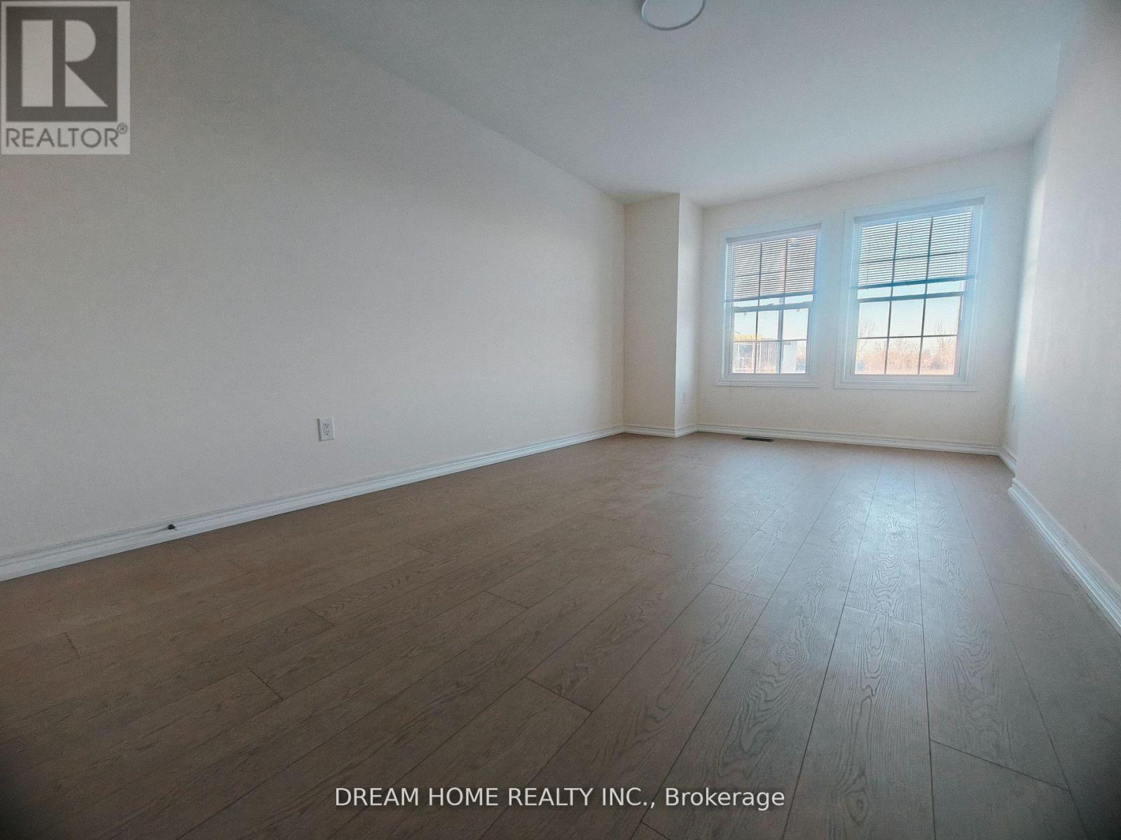 10587 Woodbine Avenue, Markham (Cathedraltown), Ontario  L0H 1G0 - Photo 12 - N12828258