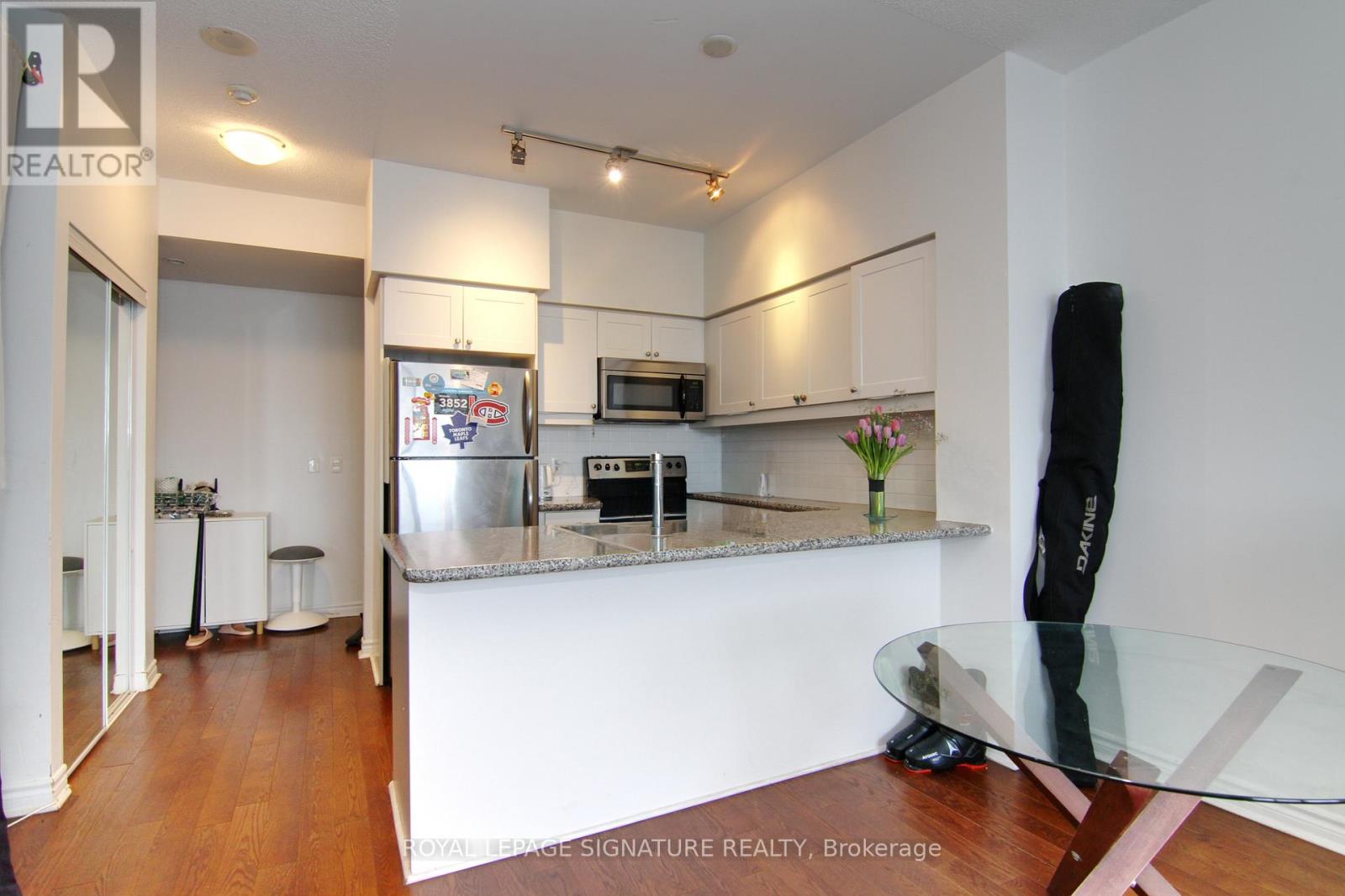 1028 - 2885 Bayview Avenue, Toronto, Ontario  M2K 0A3 - Photo 3 - C12803432