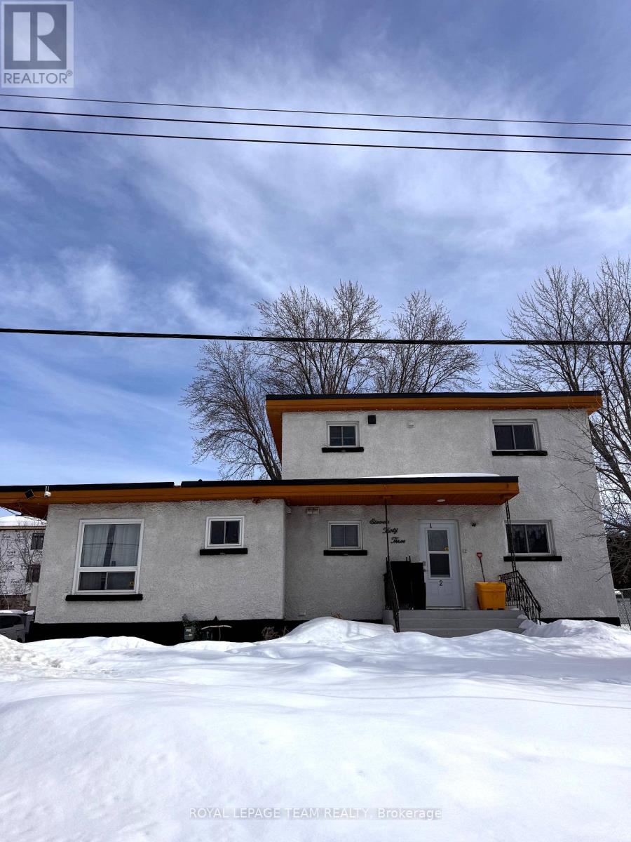 2 - 1133 MAISONNEUVE STREET, Ottawa, Ontario