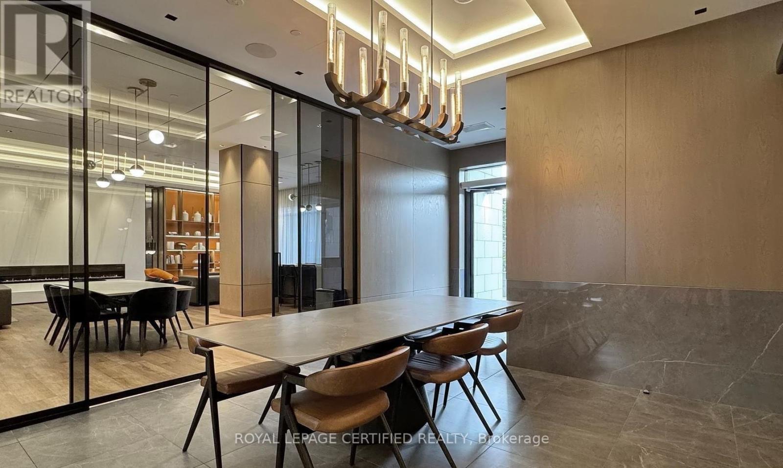 1204 - 10 Eva Road, Toronto (Etobicoke West Mall), Ontario  M9C 1E8 - Photo 5 - W12828192