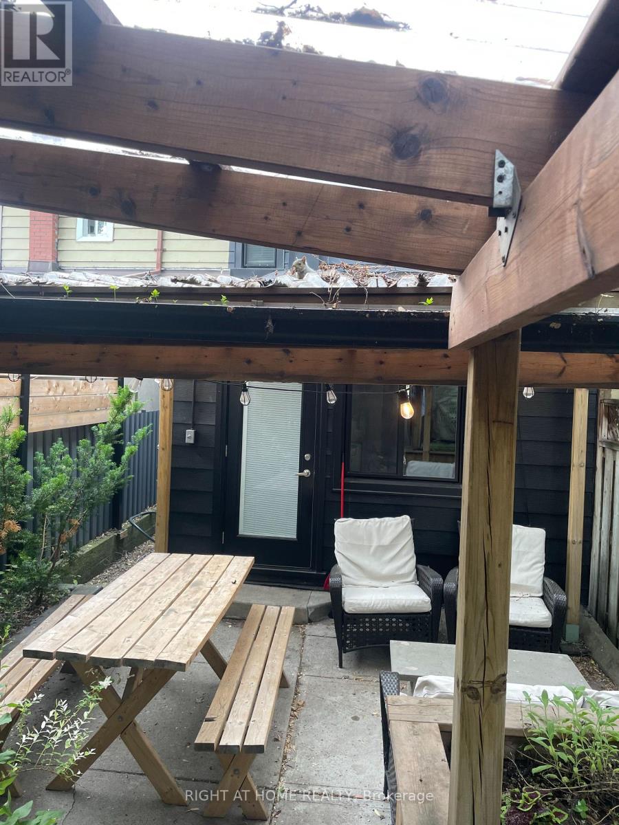 255 Old Weston Road, Toronto, Ontario  M6N 3A7 - Photo 27 - W12828196