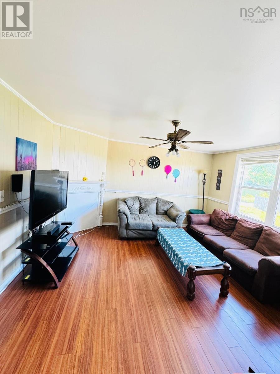 971 Victoria Road, Sydney, Nova Scotia  B1N 1K6 - Photo 15 - 202603413