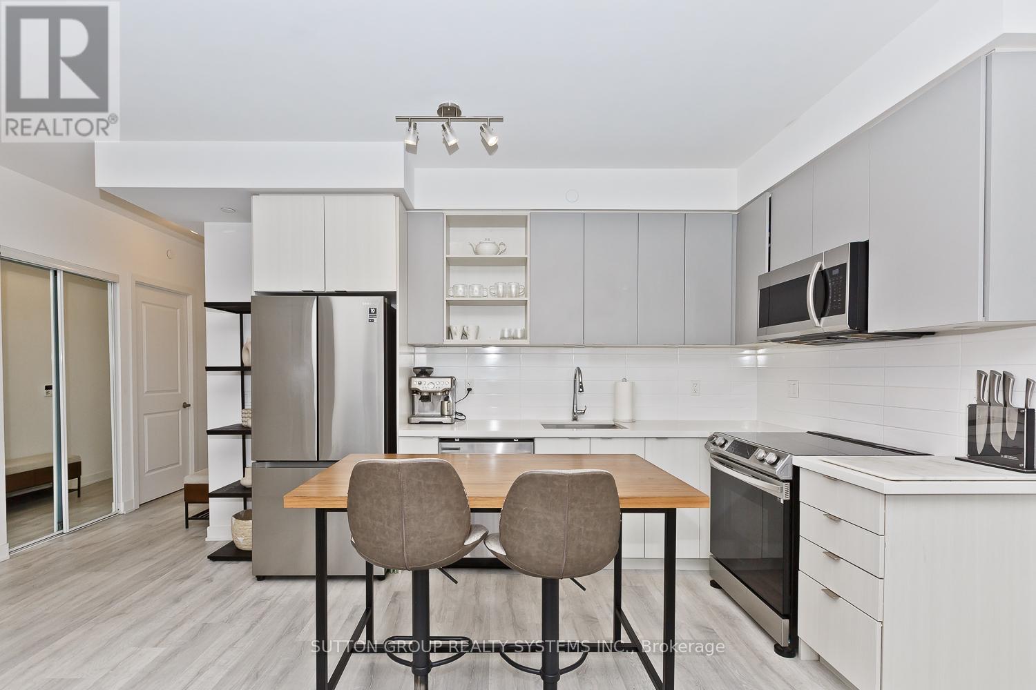 1409 - 4655 Metcalfe Avenue, Mississauga, Ontario  L5M 0Z7 - Photo 10 - W12828260