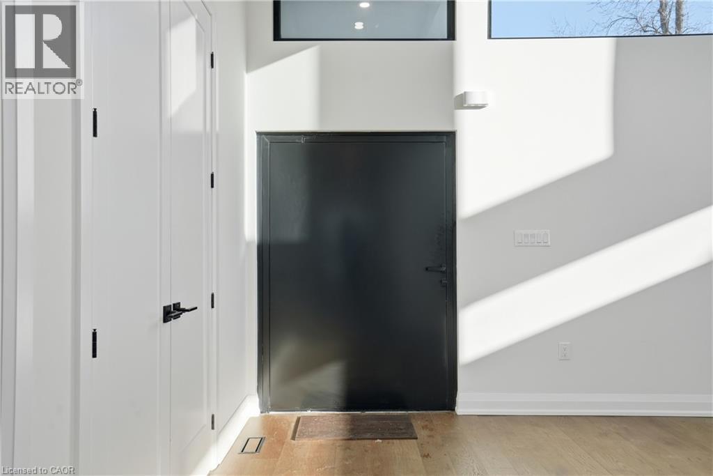 36 Windemere Road, Hamilton, Ontario  L8E 5G5 - Photo 4 - 40807292