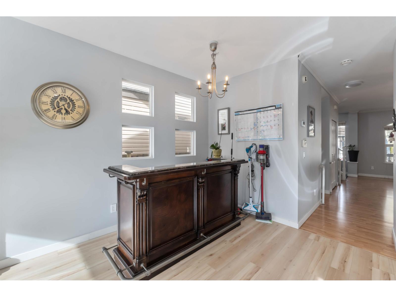 18476 66a Avenue, Surrey, British Columbia  V3S 9B1 - Photo 10 - R3094266