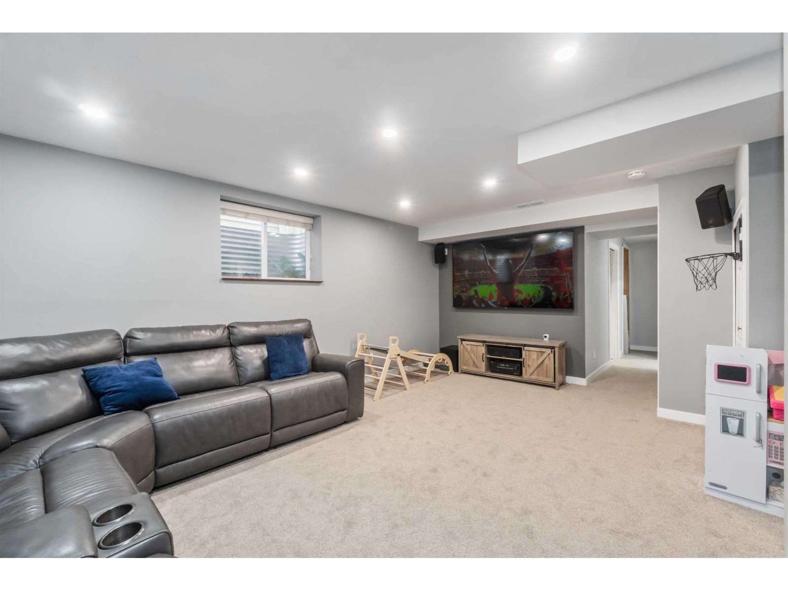 18476 66a Avenue, Surrey, British Columbia  V3S 9B1 - Photo 29 - R3094266